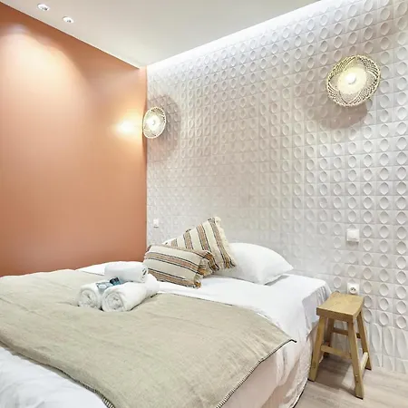 Residence Le Marais Beaubourg By Studio Prestige-3
